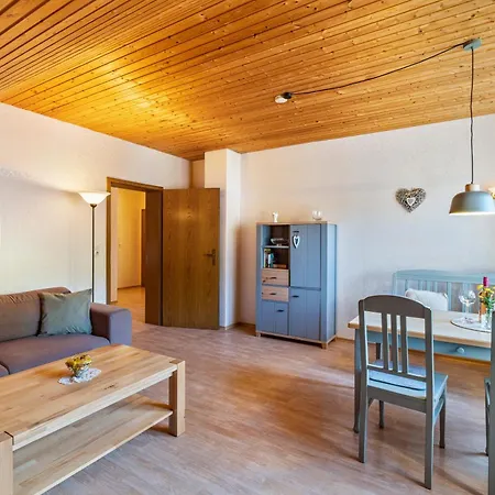 Haus Berger アパート ゼーバハ